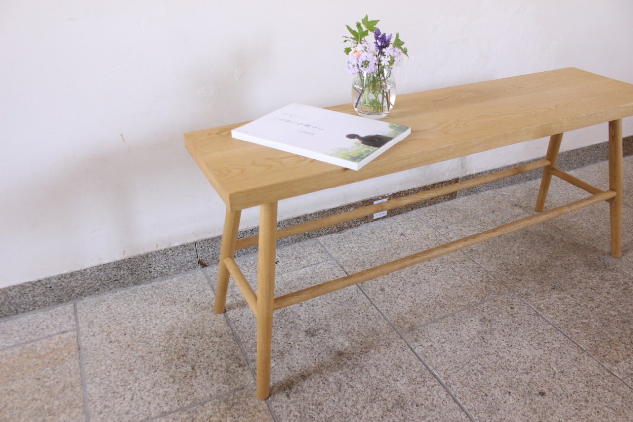 ベンチスツール（W1200）の商品画像です。